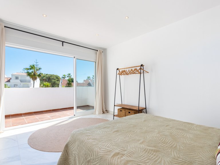 Town House for Sale in Estepona Malaga 5