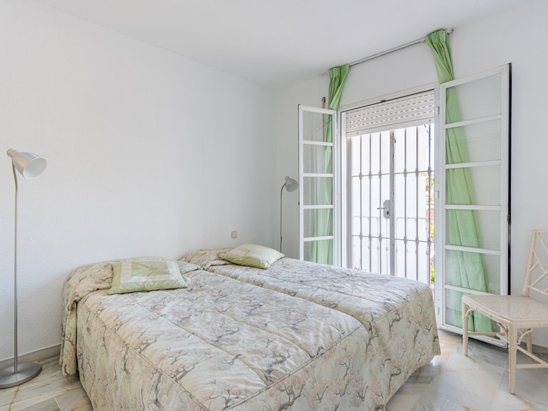Town House for Sale in Estepona Malaga 9