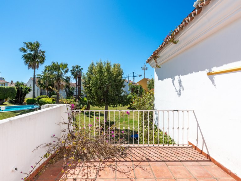 Town House for Sale in Estepona Malaga 20