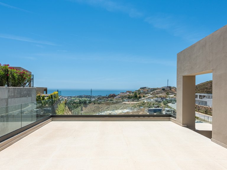Villa for Sale in Benahavis Malaga 26