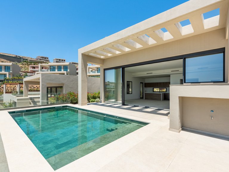 Villa for Sale in Benahavis Malaga 3