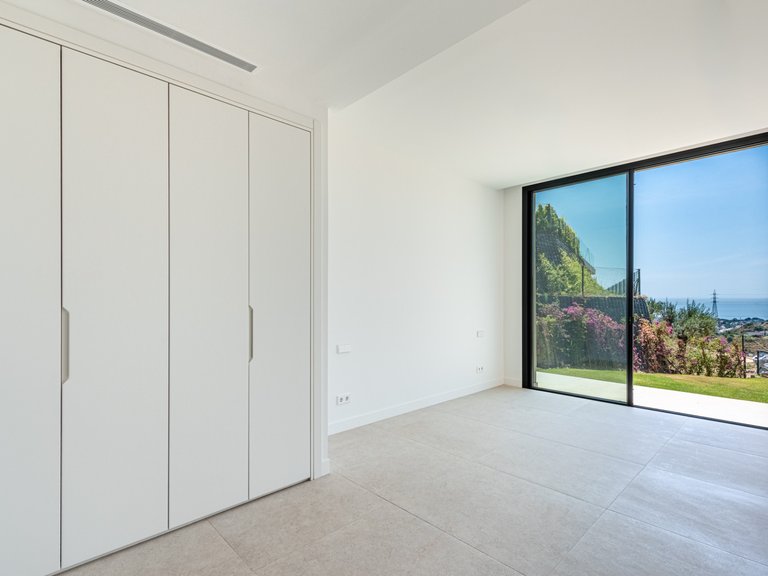 Villa for Sale in Benahavis Malaga 18