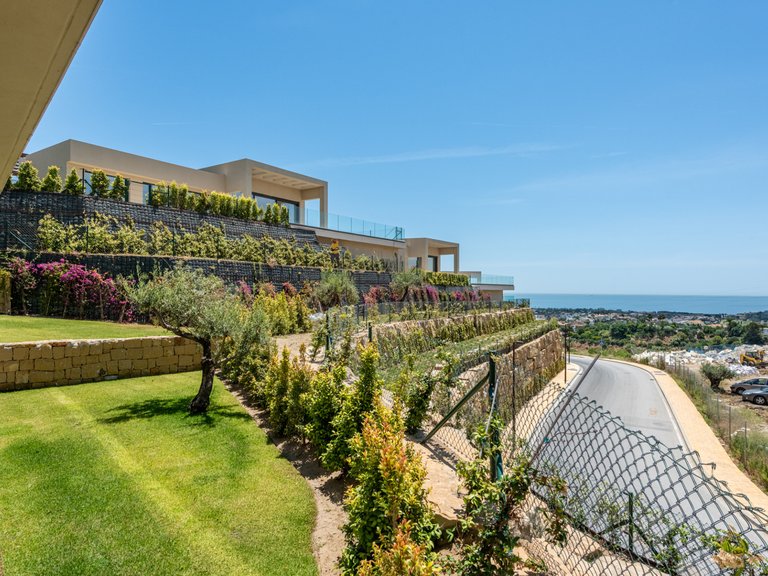 Villa for Sale in Benahavis Malaga 29