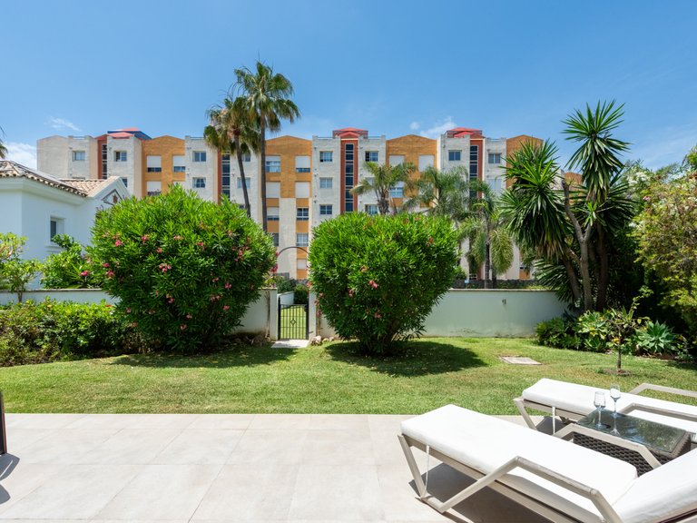 Villa for Sale in Estepona Malaga 12