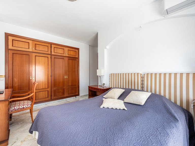 Villa for Sale in Estepona Malaga 18