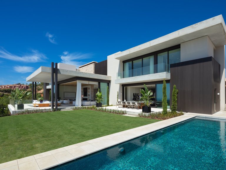 Villa for Sale in Benahavis Malaga 33