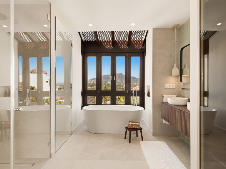 Penthouse for Sale in Benahavis Malaga 25