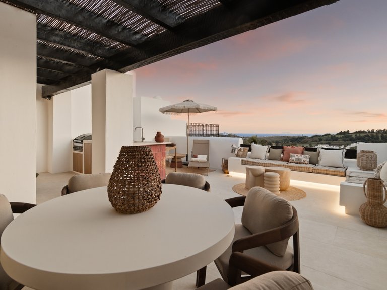 Penthouse for Sale in Benahavis Malaga 20
