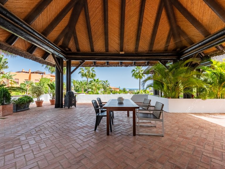 Penthouse for Sale in Benahavis Malaga 32