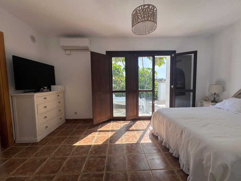 Town House for Sale in Estepona Malaga 16