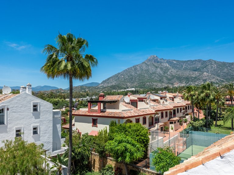 Town House for Sale in Marbella Golden Mile Malaga 22