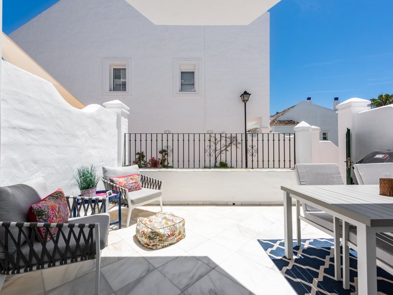 Town House for Sale in Marbella Golden Mile Malaga 9