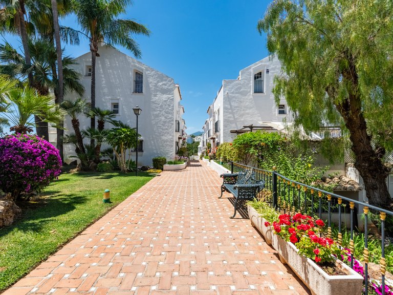 Town House for Sale in Marbella Golden Mile Malaga 31
