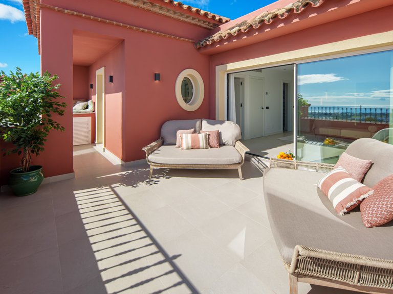 Penthouse for Sale in Benahavis Malaga 39
