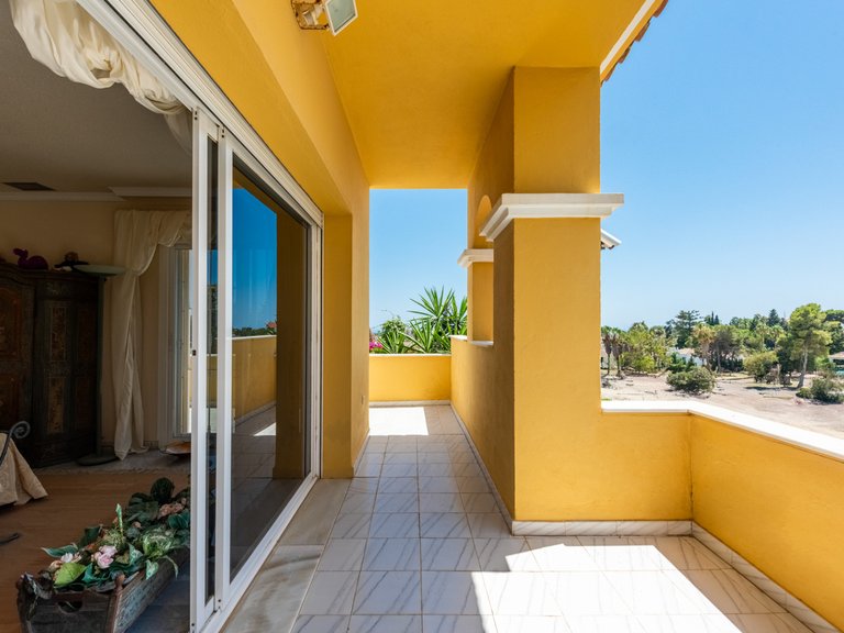 Villa for Sale in Estepona Malaga 35