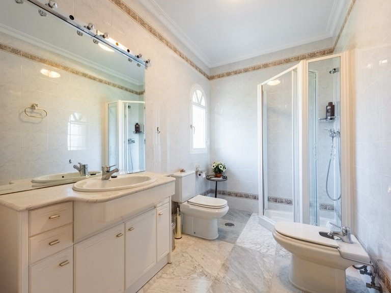 Villa for Sale in Estepona Malaga 23