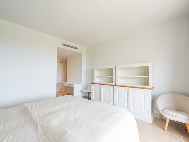 Apartment for Sale in Benahavis Malaga 13