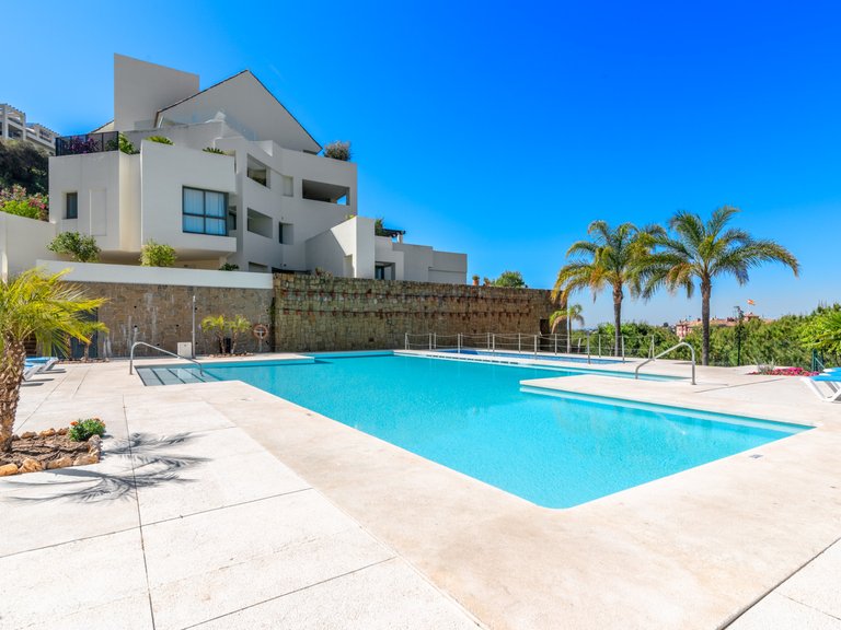 Apartment for Sale in Benahavis Malaga 24