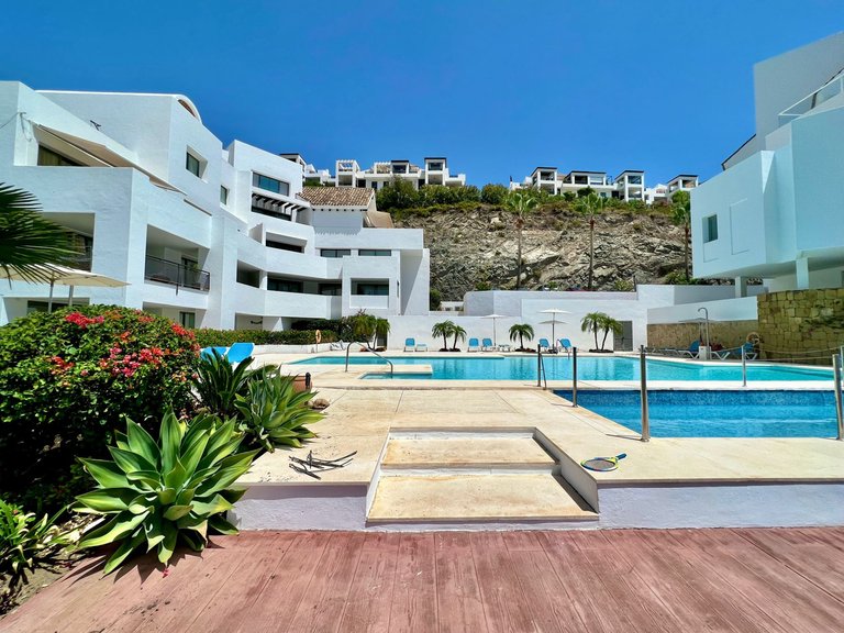 Apartment for Sale in Benahavis Malaga 28