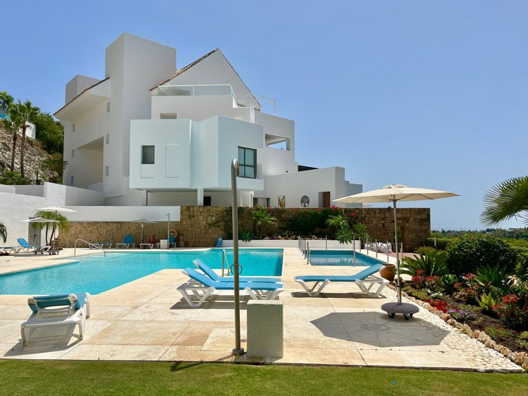Apartment for Sale in Benahavis Malaga 33