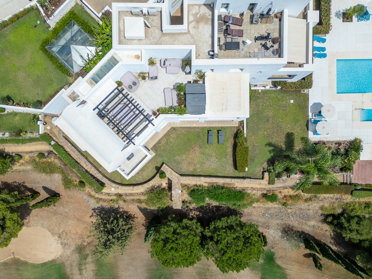 Apartment for Sale in Benahavis Malaga 40