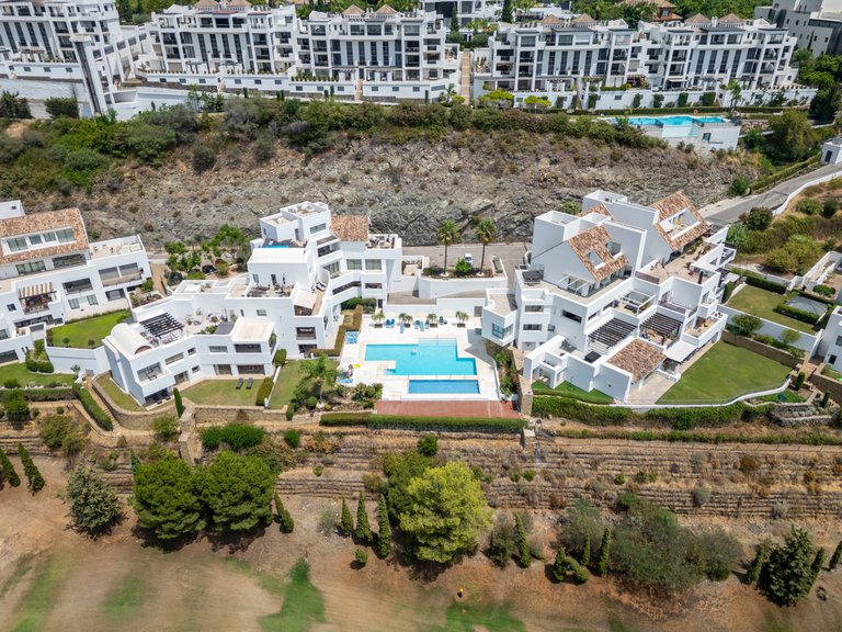 Apartment for Sale in Benahavis Malaga 43