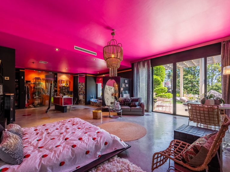 Villa for Sale in Estepona Malaga 18