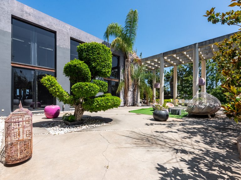 Villa for Sale in Estepona Malaga 1
