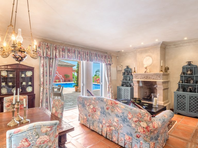Villa for Sale in Marbella Golden Mile Malaga 5