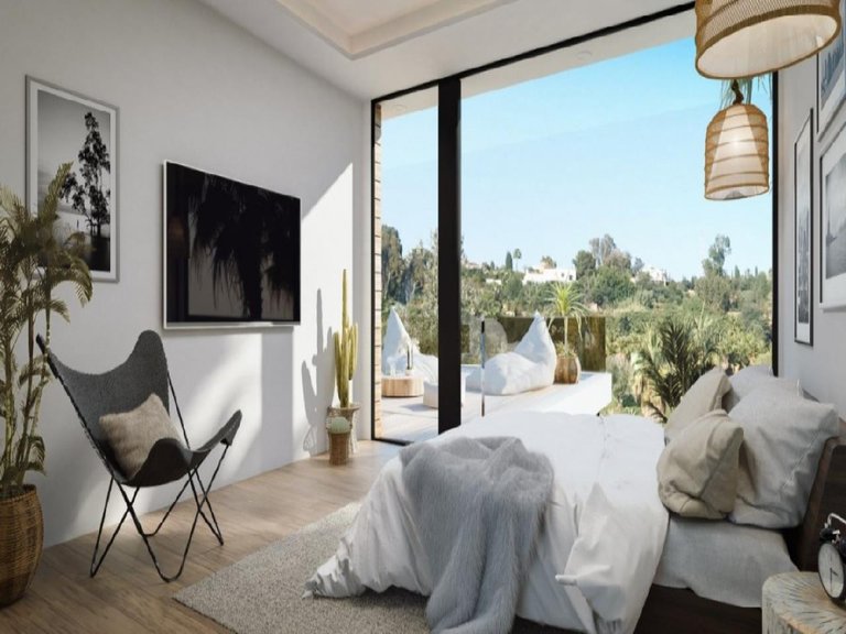 Villa for Sale in Estepona, Malaga 3