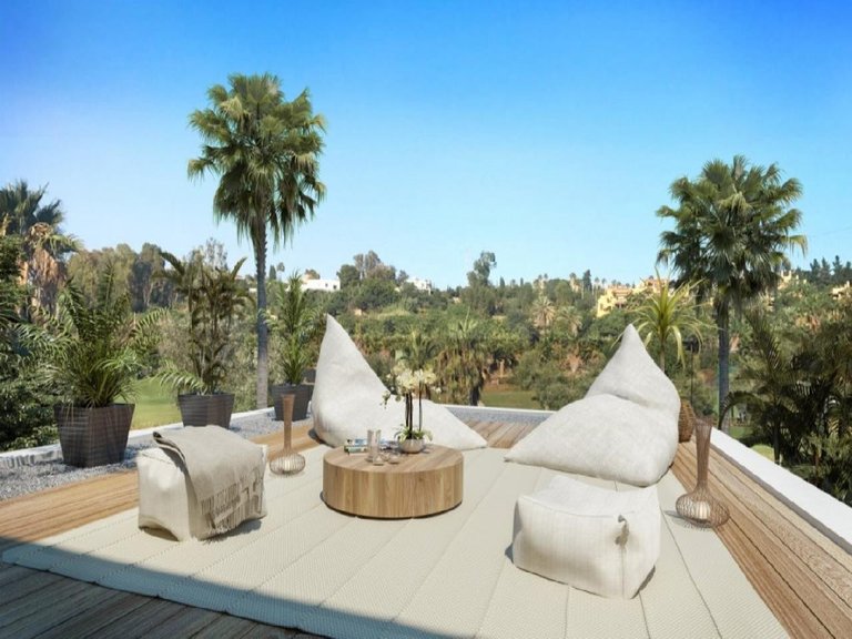Villa for Sale in Estepona, Malaga 10