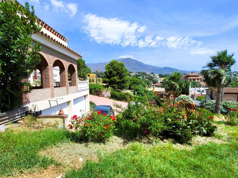 Villa for Sale in Valle Romano, Estepona, Malaga 2