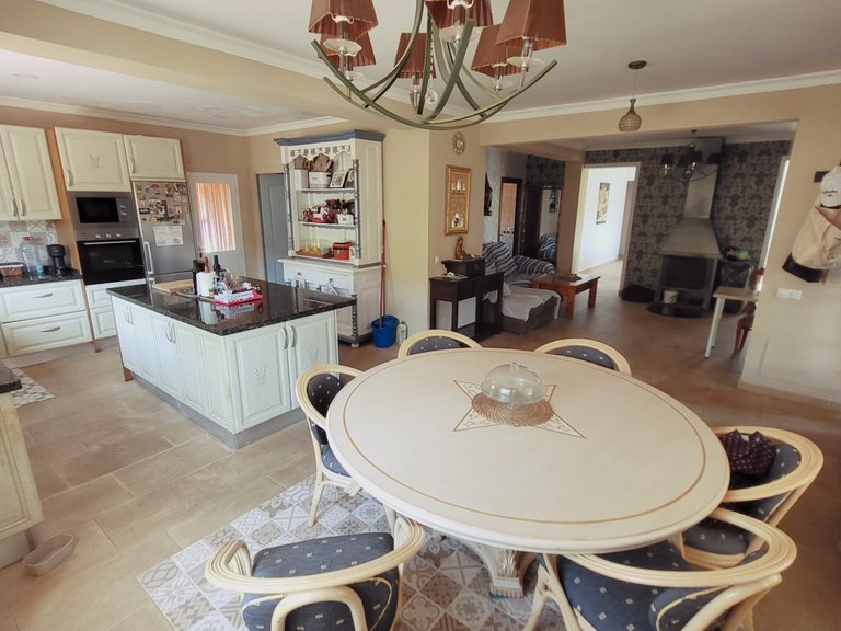 Villa for Sale in Valle Romano, Estepona, Malaga 5
