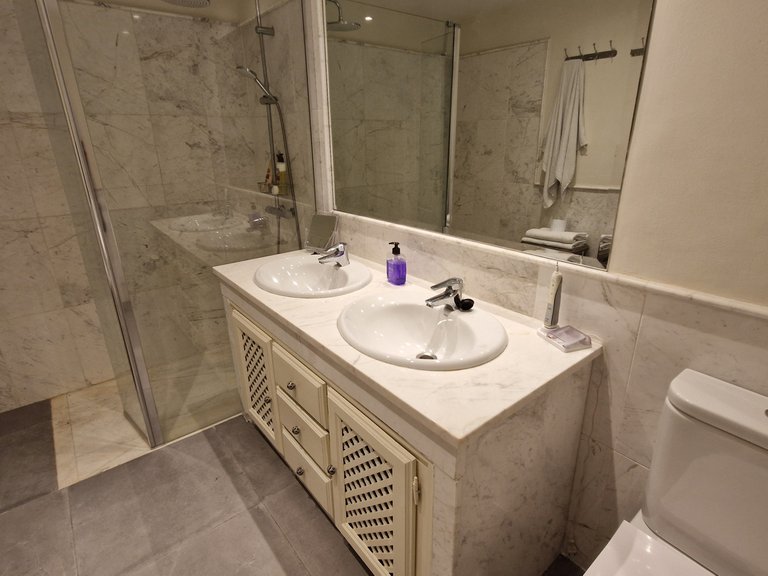 Apartment for Sale in El Campanario, Estepona, Malaga 17