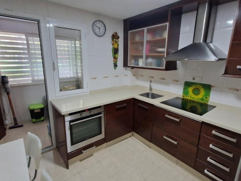 Apartment for Sale in Estepona Puerto, Estepona, Malaga 10