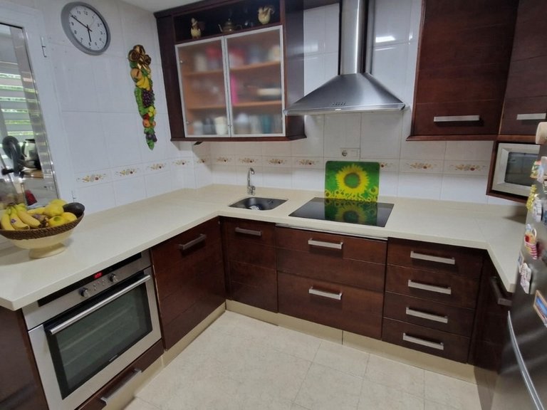 Apartment for Sale in Estepona Puerto, Estepona, Malaga 12