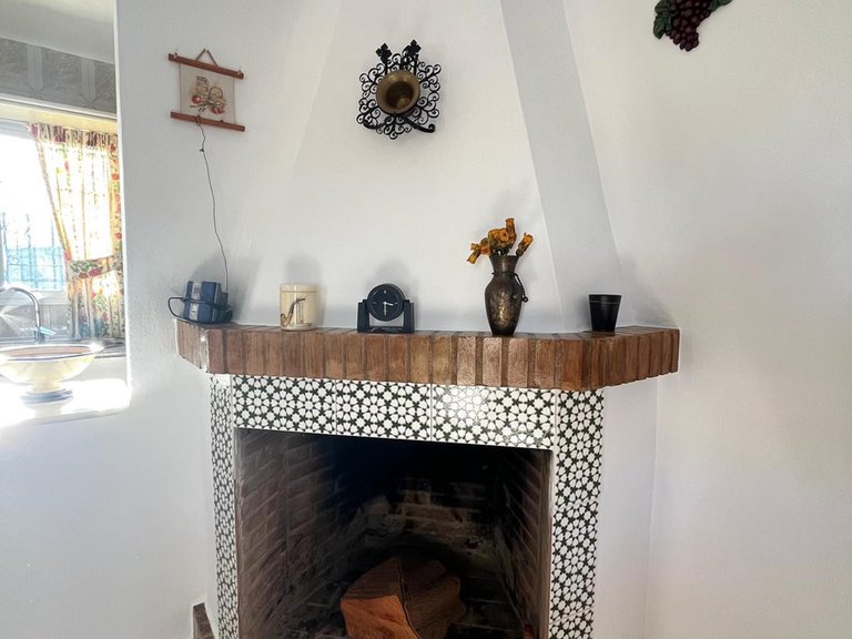 Country House for Sale in Guadalobon, Estepona, Malaga 5
