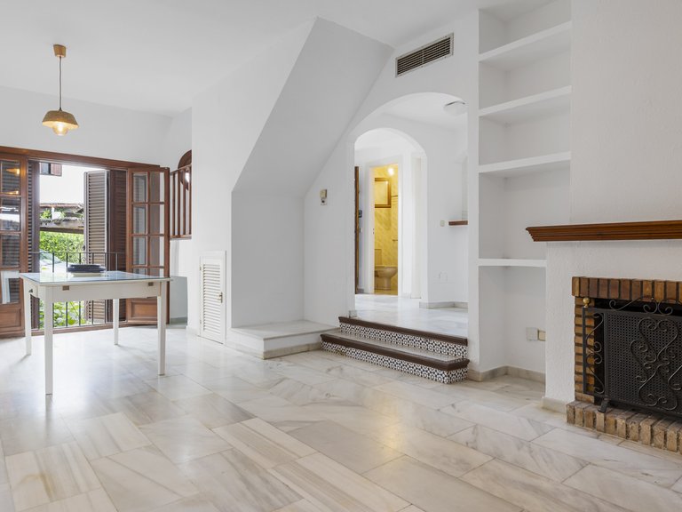 Town House for Sale in Bahia Azul, Estepona, Malaga 3