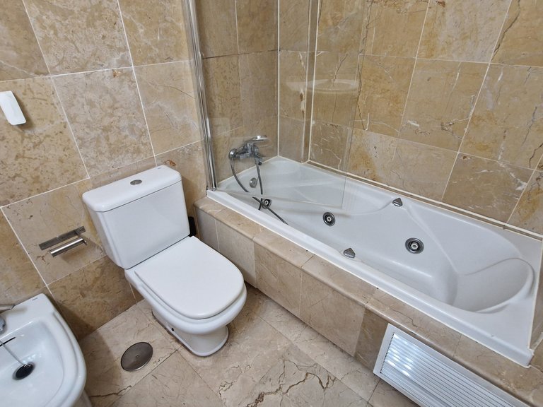 Apartment for Sale in Estepona Centre, Estepona, Malaga 7