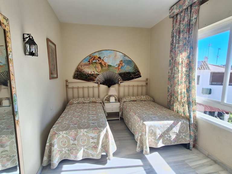 Town House for Sale in Bahia Azul, Estepona, Malaga 9