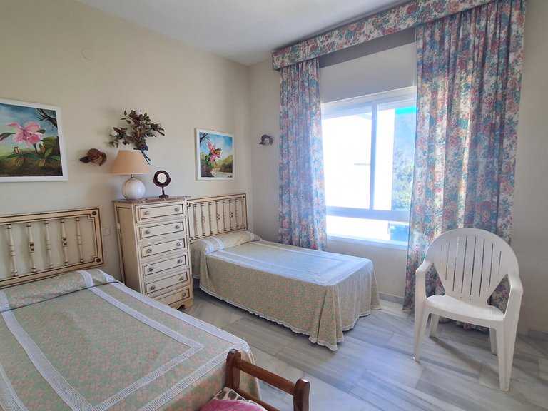 Town House for Sale in Bahia Azul, Estepona, Malaga 8