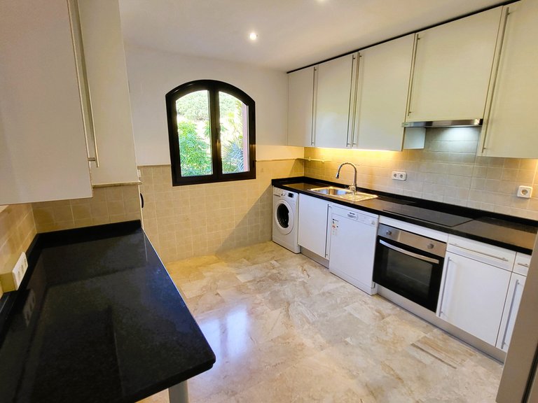 Town House for Sale in Costa Galera, Estepona, Malaga 3