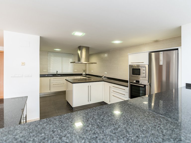 Town House for Sale in San Pedro De Alcantara, Malaga 10