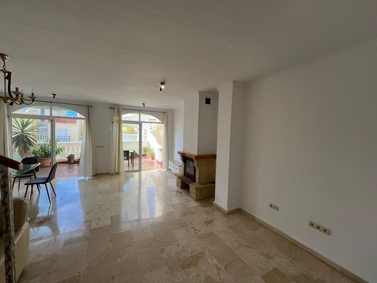 Town House for Sale in Estepona, Malaga 11