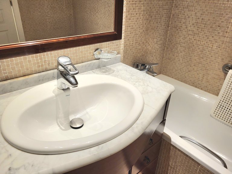 Apartment for Sale in Estepona Centre, Estepona, Malaga 25