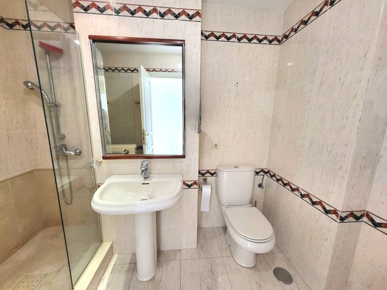 Apartment for Sale in Estepona Centre, Estepona, Malaga 30
