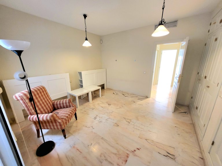Apartment for Sale in Estepona Centre, Estepona, Malaga 16
