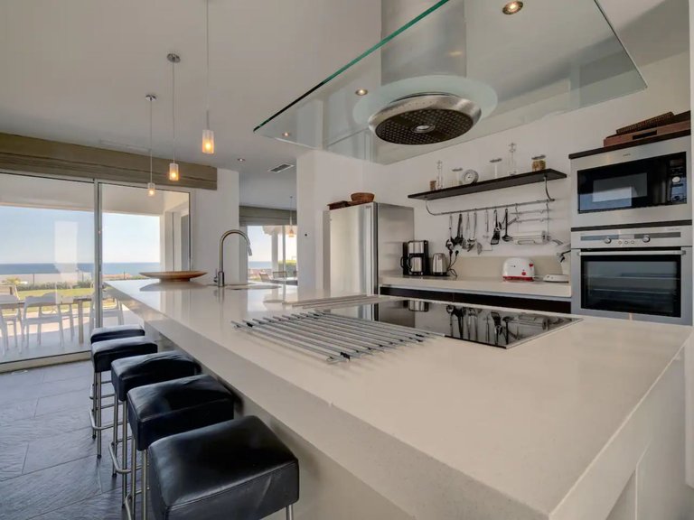 Villa for Sale in Manilva, Malaga 4