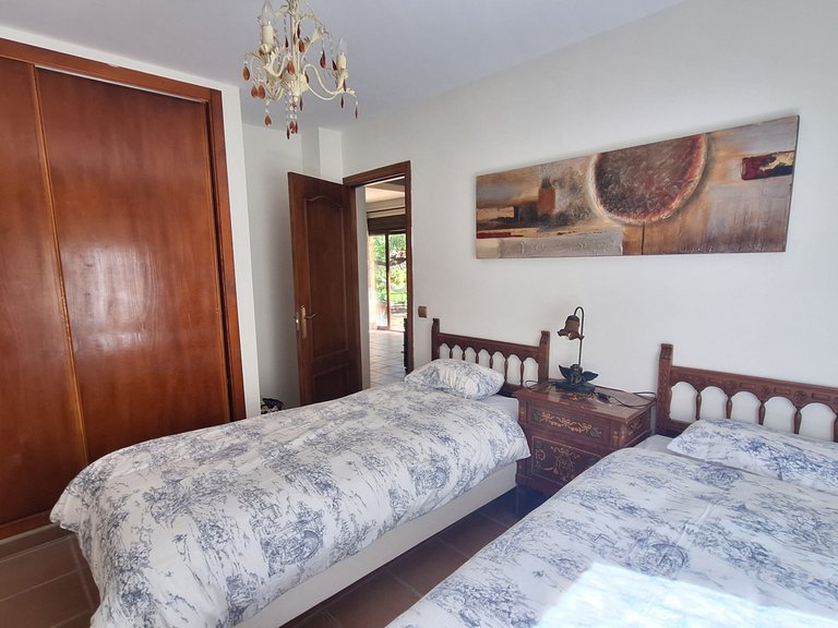 Country House for Sale in El Velerin, Estepona, Malaga 16