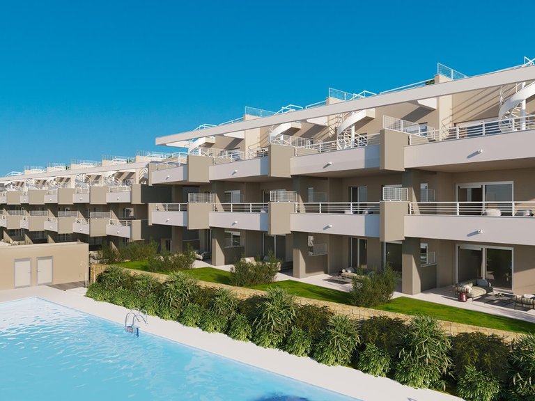 Apartment for Sale in Estepona Golf, Estepona, Malaga 1